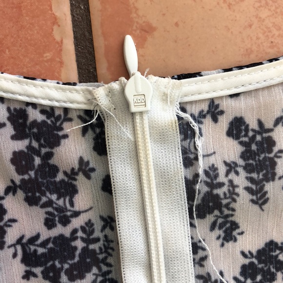 Long sleeved romper - Picture 5 of 5